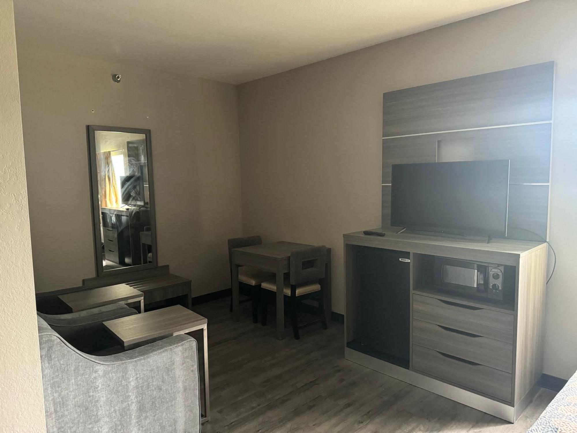 Econo Lodge Inn & Suites Pritchard Road Норт Литъл Рок Екстериор снимка