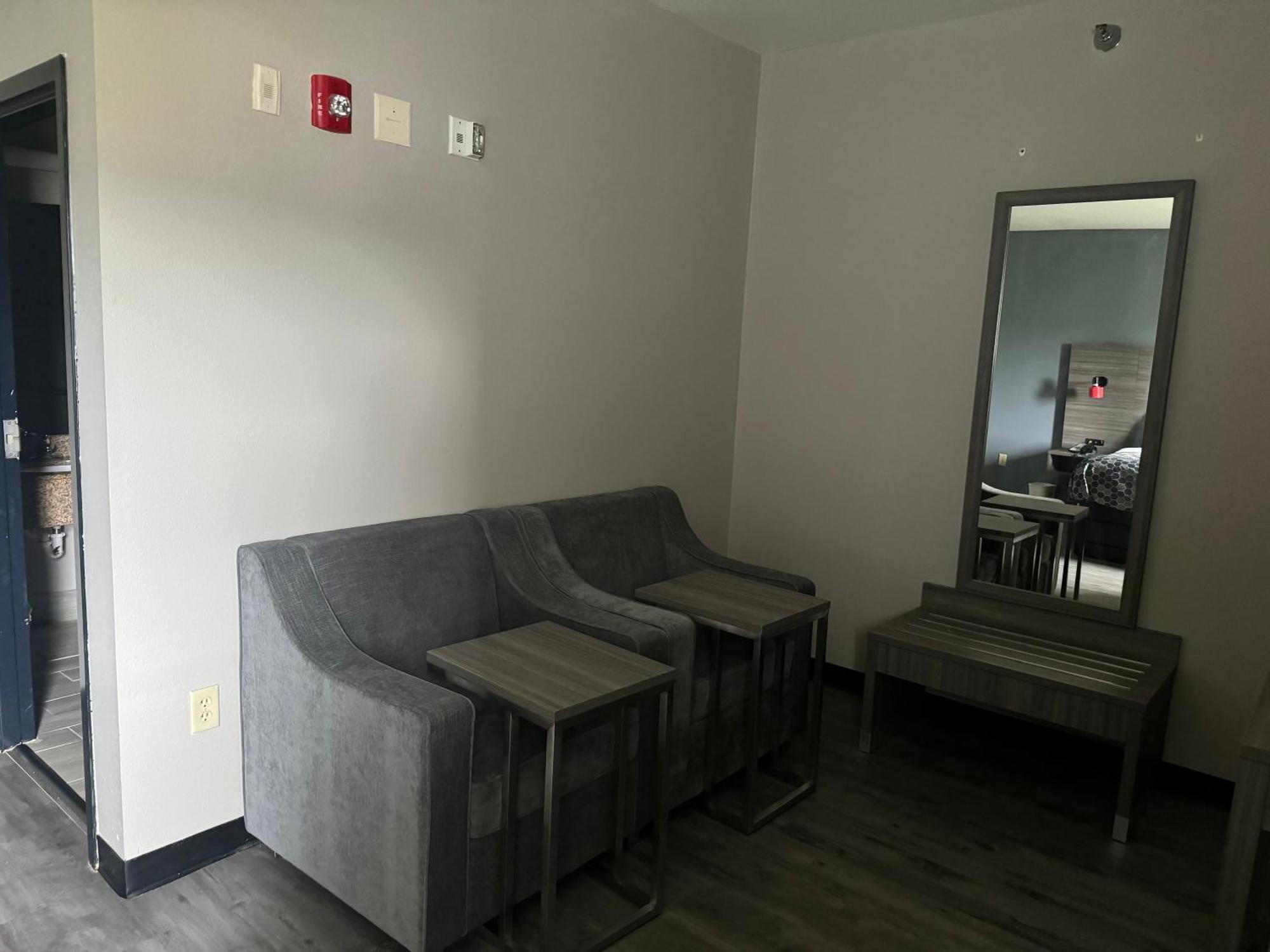 Econo Lodge Inn & Suites Pritchard Road Норт Литъл Рок Екстериор снимка